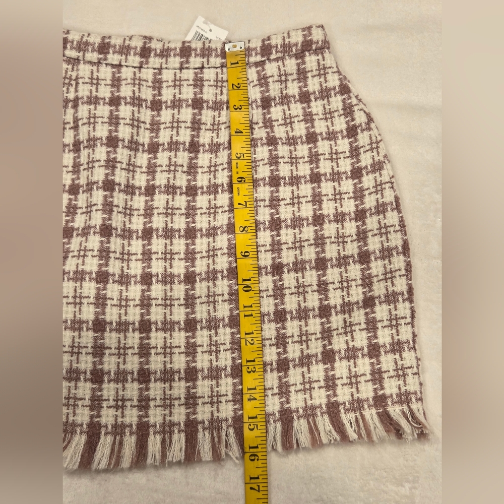 HYFVE Blush/Pink White Plaid Fringe Hem Skirt,Size M. - Picture 9 of 13